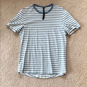 Lululemon Men’s Short Sleeve Shirt